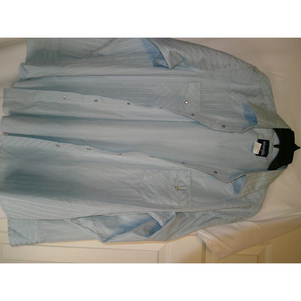 Vintage Wrangler‎ Light Blue Button-Down Dress Shirt Classic Fit XL/XXL